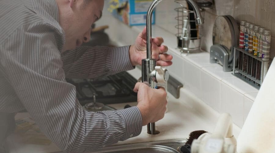 Professional emergency plumbing in Kendallville, IN